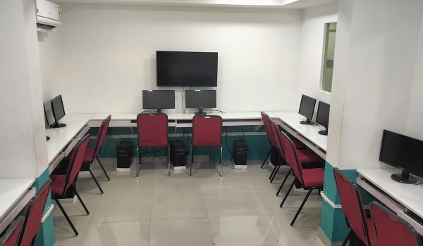 COMPUTER LAB